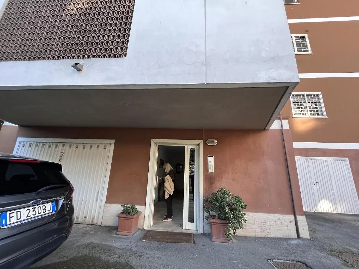 Monolocale a Mostacciano Appartamento Roma