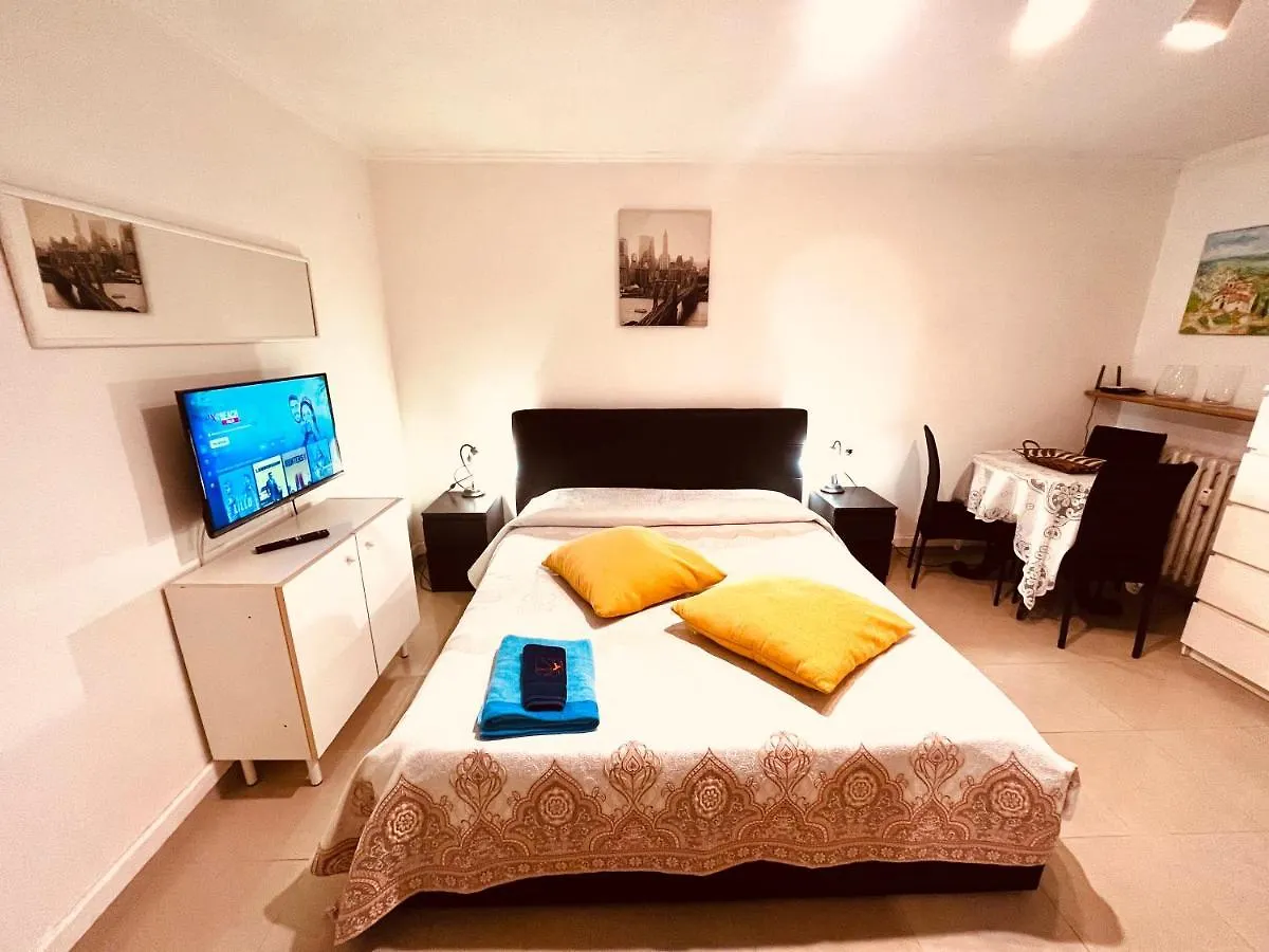 Monolocale a Mostacciano Appartamento Roma Italia