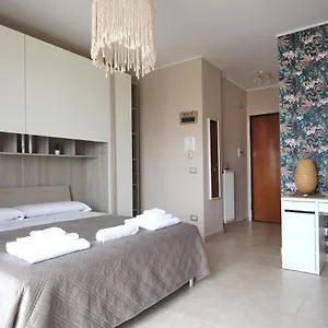White House Roma
